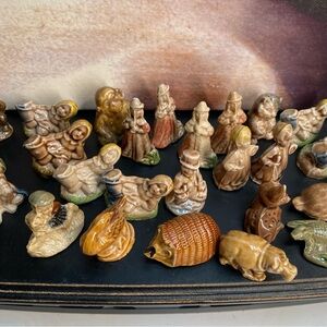 Wade Pottery Whimsies Nursery Rhymes Animals Figurines 58 pieces
